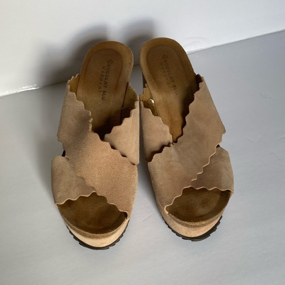 Chocolate Blu Beige Suede Women's Slide Sandals Size 10 Size 40 - Picture 2 of 5